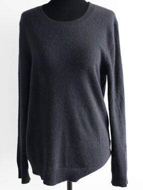 Lord & Taylor Black Cashmere Crewneck Sweater